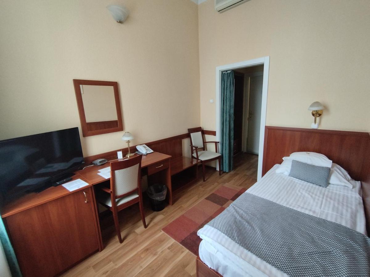 Hotel Pannonia Miskolc Kültér fotó