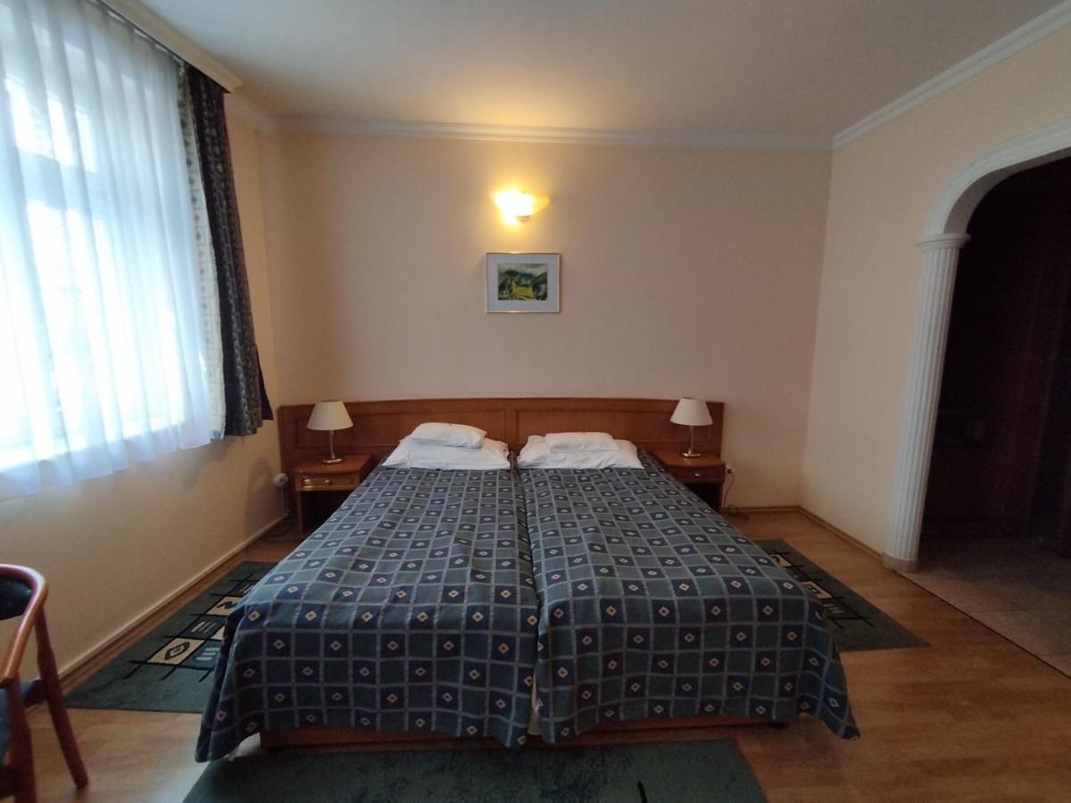 Hotel Pannonia Miskolc Kültér fotó