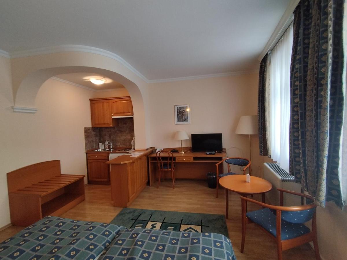 Hotel Pannonia Miskolc Kültér fotó
